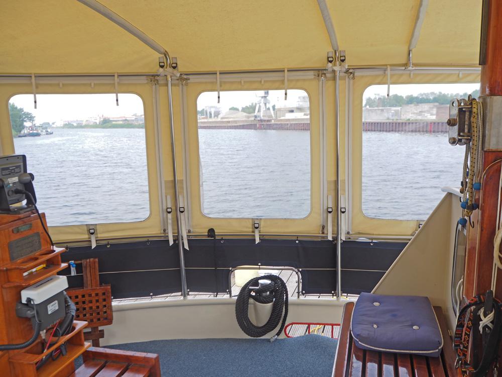 picture Deck equipment